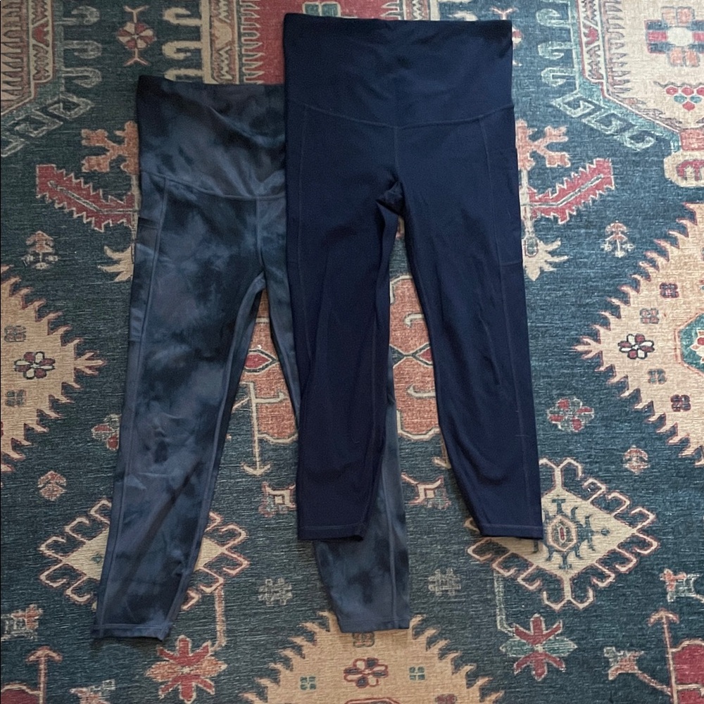 GAP Fit Maternity Navy and Tie-Dye Leggings Set